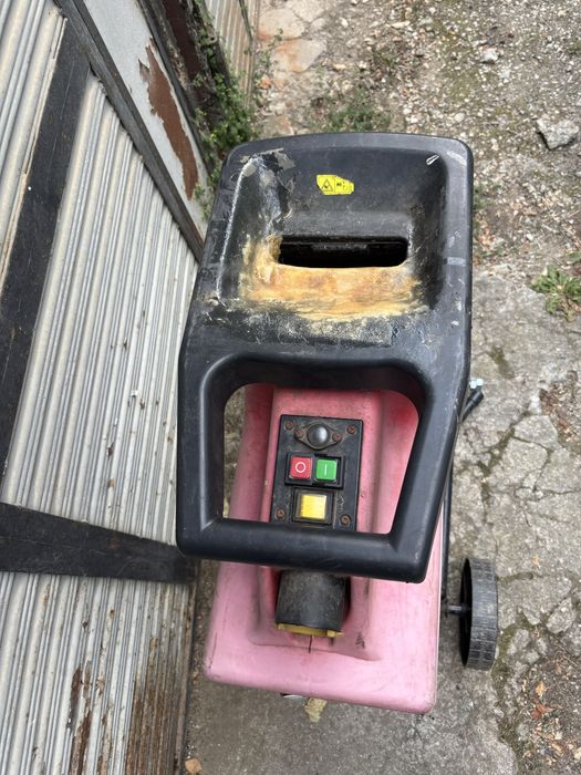 Валова самопридърпваща дробилка