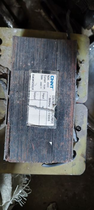 Однофазный понижающии трансформатор ndk-4000