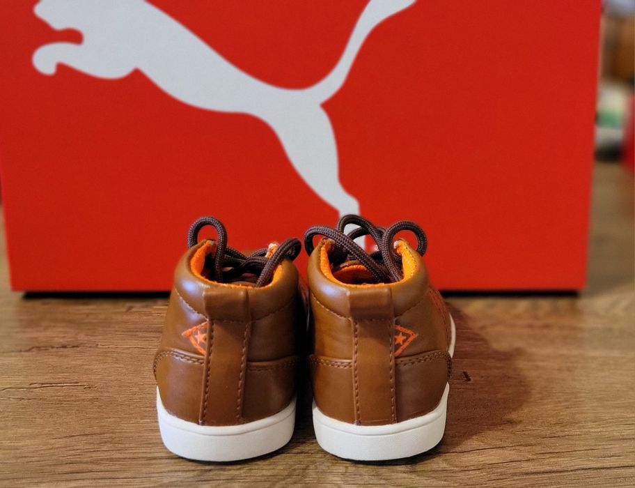 Детски кожени обувки