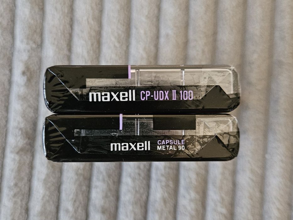 2 Casete Audio Maxell Capsule Metal + Chrome Japan 1992
