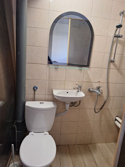 Приземно помещение под наем в гр. Плевен, широк център