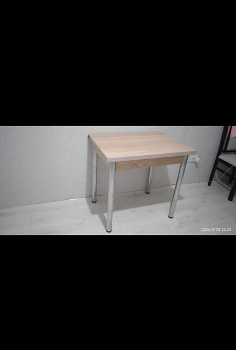 Кухонный стол. Раскладной