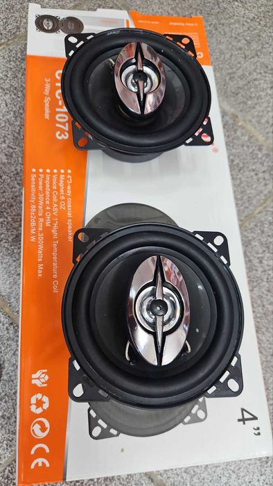 3-лентови говорители PerVoi CTC-1073 – 4 инча, 300W, с решетки и кабели