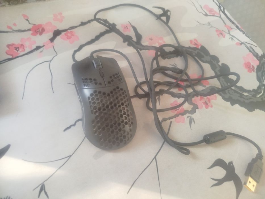 Мышка Glorious model o minus