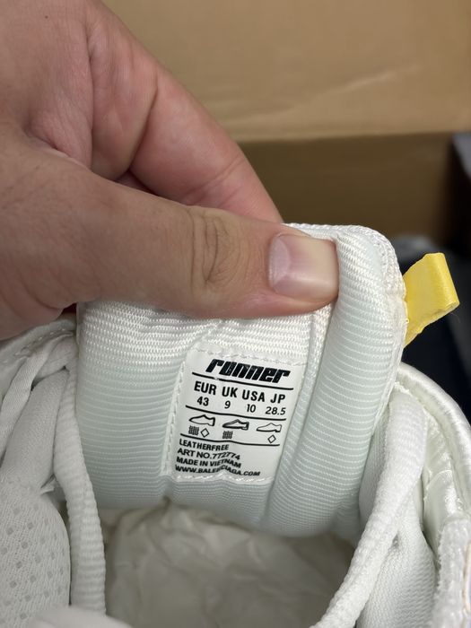 Balenciaga Runner
