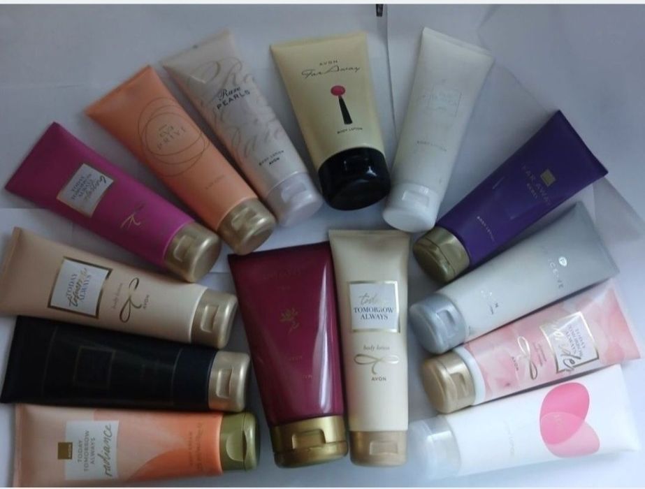 Set 2 loțiuni de corp Avon, la alegere