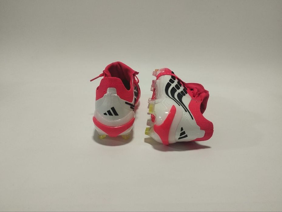 Футбольные бутсы Adidas Predator 2026. 40 размер. Новое