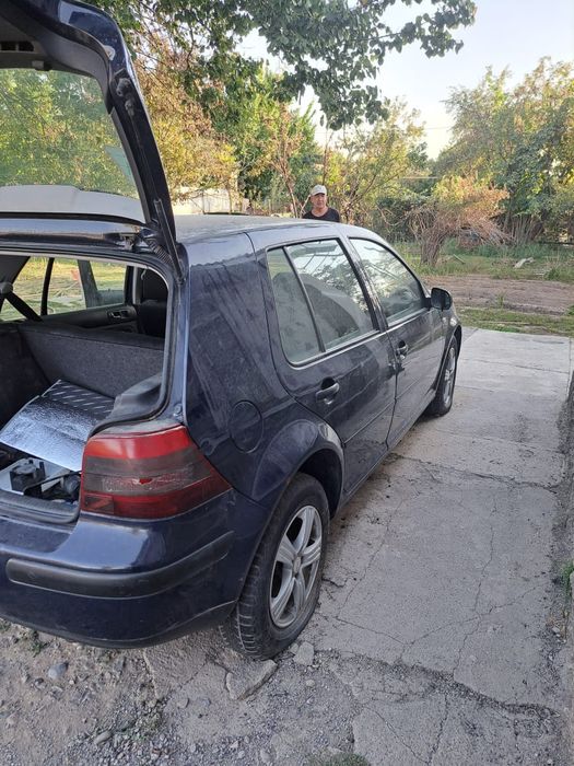 Volkswagen Golf продам СРОЧНО