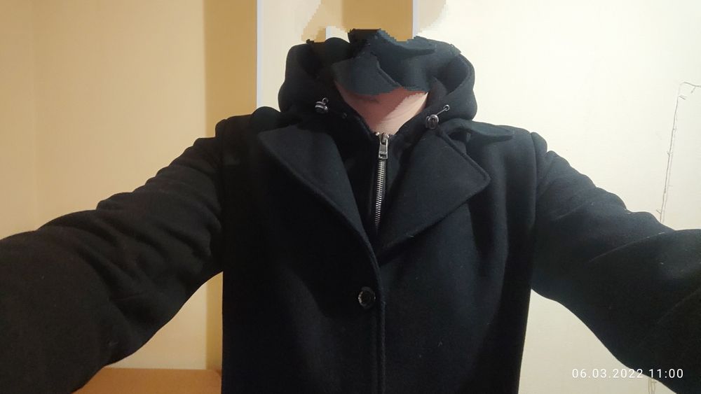 Срочно продам весенние пальто