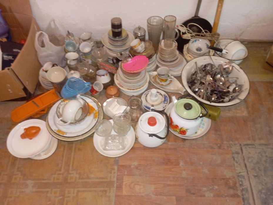 Срочно продам всю посуду