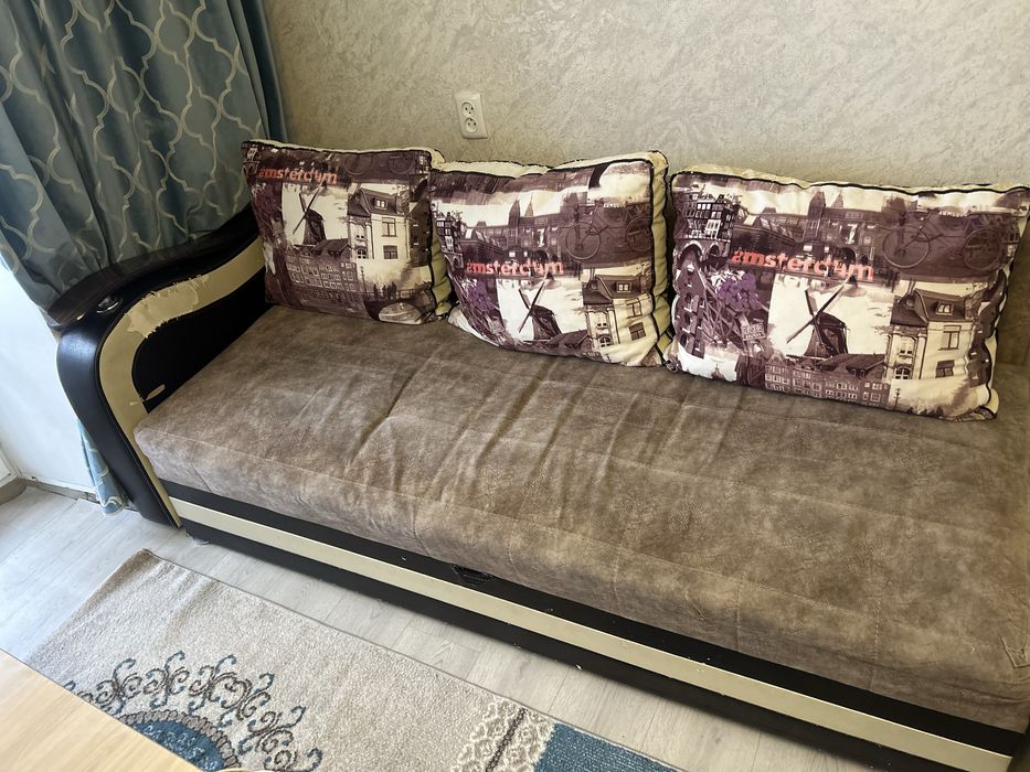 Продам диван расскладывается