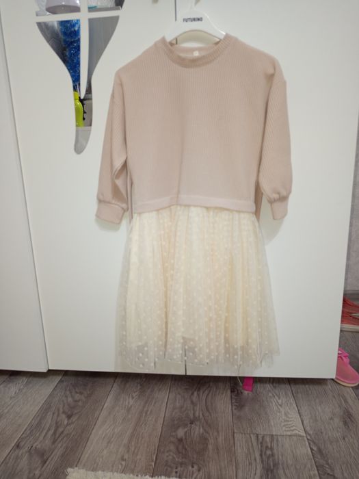 Нарядное платье для девочки