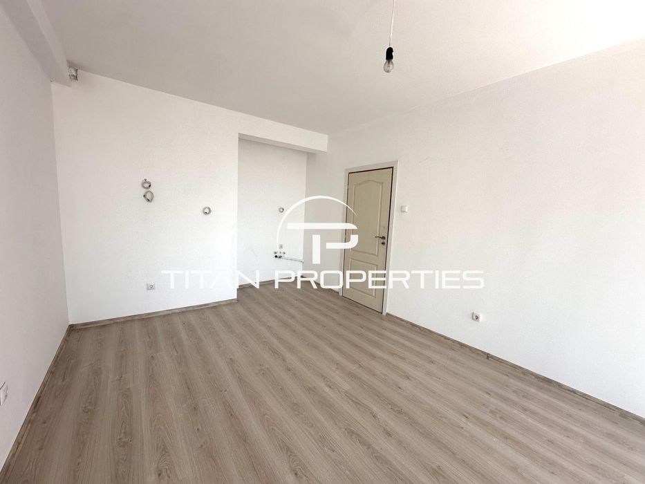 Ключ в офиса!  Тристаен апартамент в ж.к Възраждане