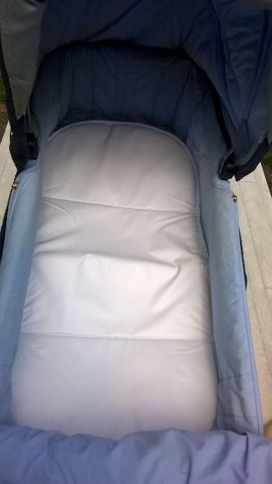 Зимен кош за бебешка количка