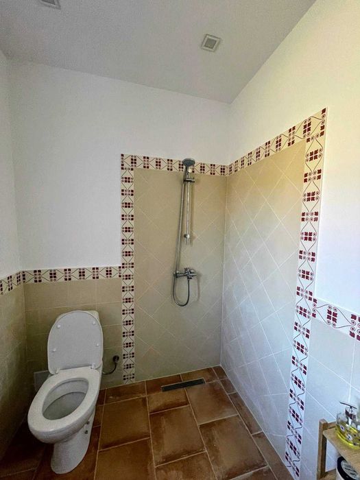 Дава се под наем Къща в с. Тъжа, Област Стара Загора - 80 кв.м за 398.82 € - Снимка #6