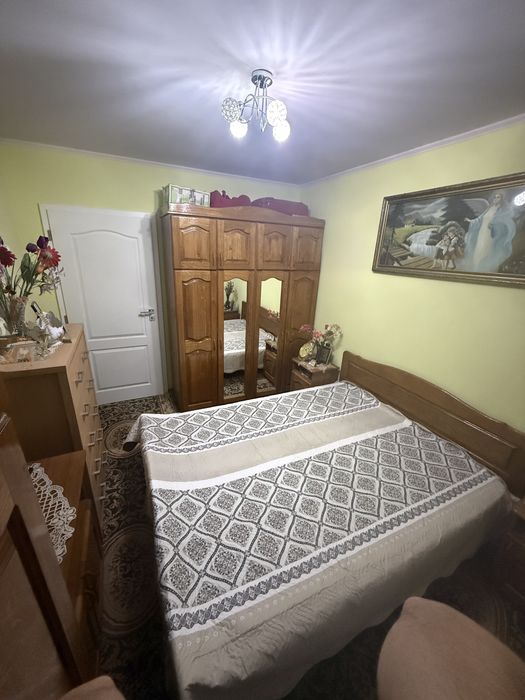 Apartament 3 camere et 1