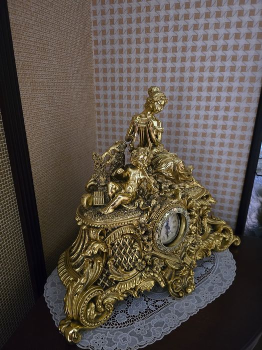 Часы декоративные