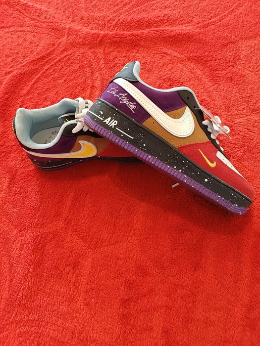 Маратонки найк нови