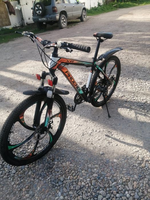 Продам велик спортивный 30. Тыс