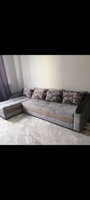 Продам диван как новая