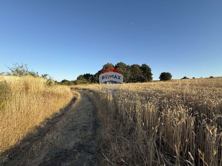 Парцел с потенциал за продажба,  м-т Перчемлията, гр. Варна, Я.И.