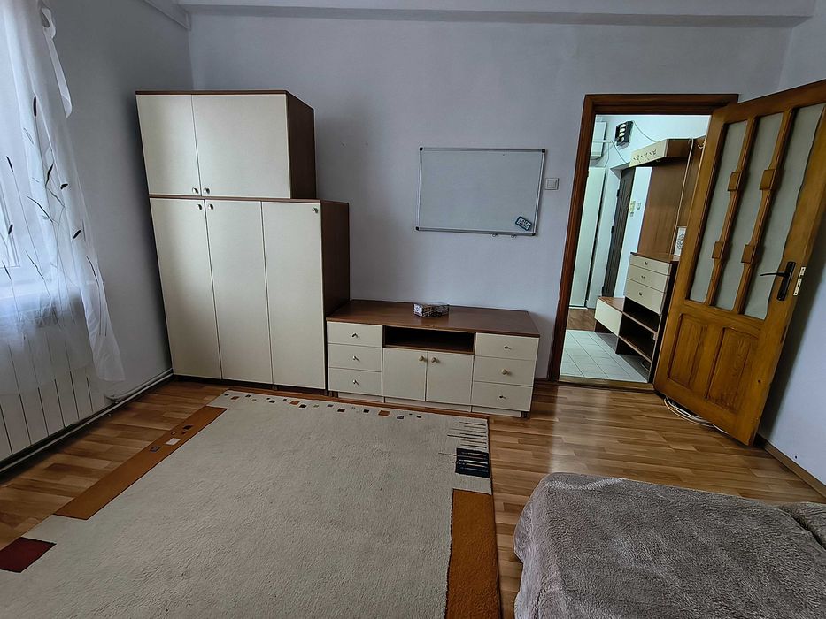 OCAZIE UNICA - Apartament 2 cam. decom. CENTRU pe str.Arcu-langa ORC