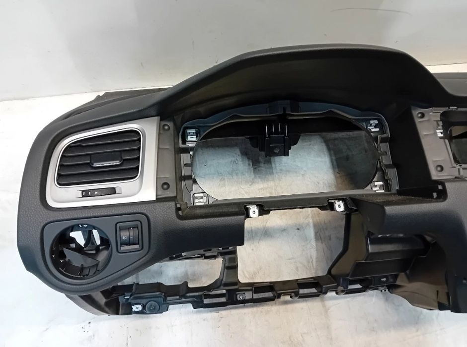 Plansa bord Volkswagen golf 7