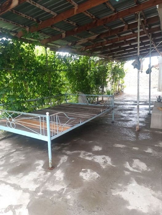 Уй сотилади Тошкент вилояти орта чирчик тогизок махалла