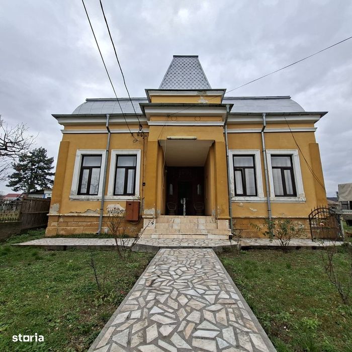 Casă Priboieni, teren 1.500mp !