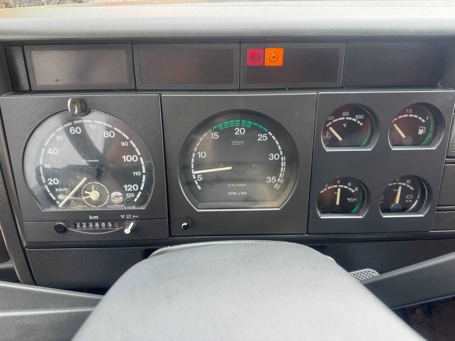 Basculanta Iveco 15 T