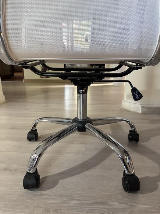 Scaun de birou ergonomic