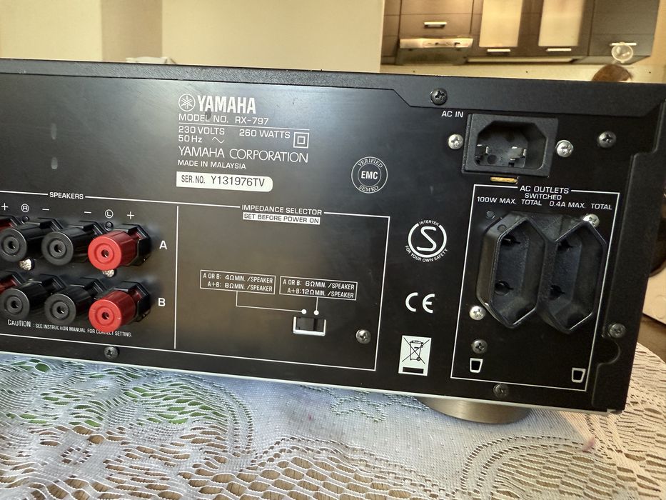 Yamaha RX-797 Качествен стерео ресивър