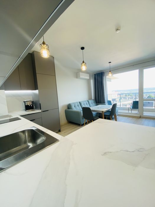 Дава се под наем Двустаен апартамент в Варна, Младост 2 - 60 кв.м за 459 € - Снимка #9