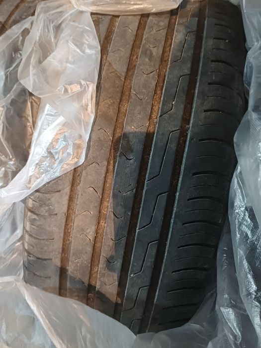 Продам комплект летних колёс без дисков.