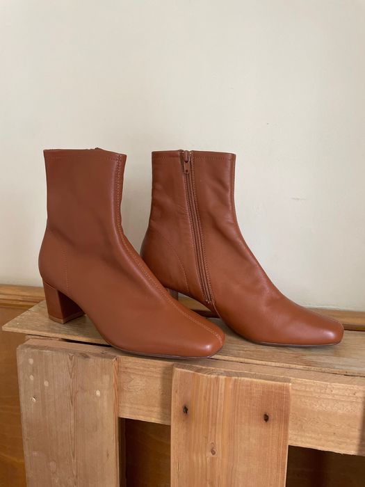 By Far Sofia Brown 39