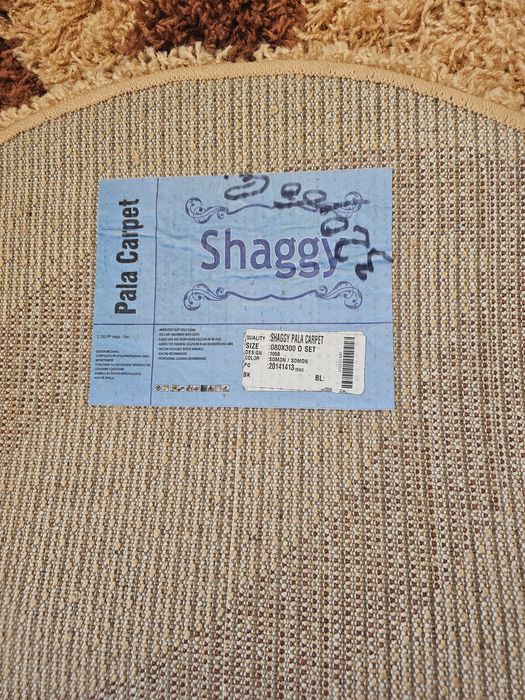 Vând Covor Pufos tip Shaggy