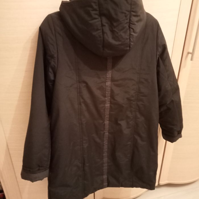 Продам пальто , куртки 46 -48 рр