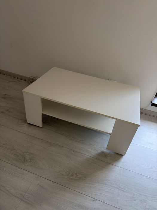 Masuta living, Lungime/ înălțime: 107cm/ 42 cm