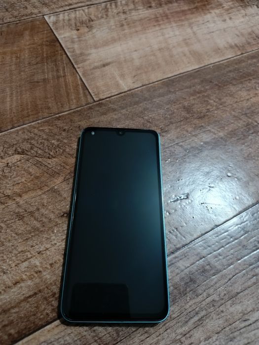 Продам отличный телефон