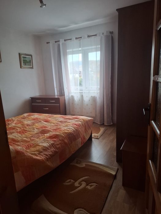 Vand apartament 3 camere Gherla, 70mp