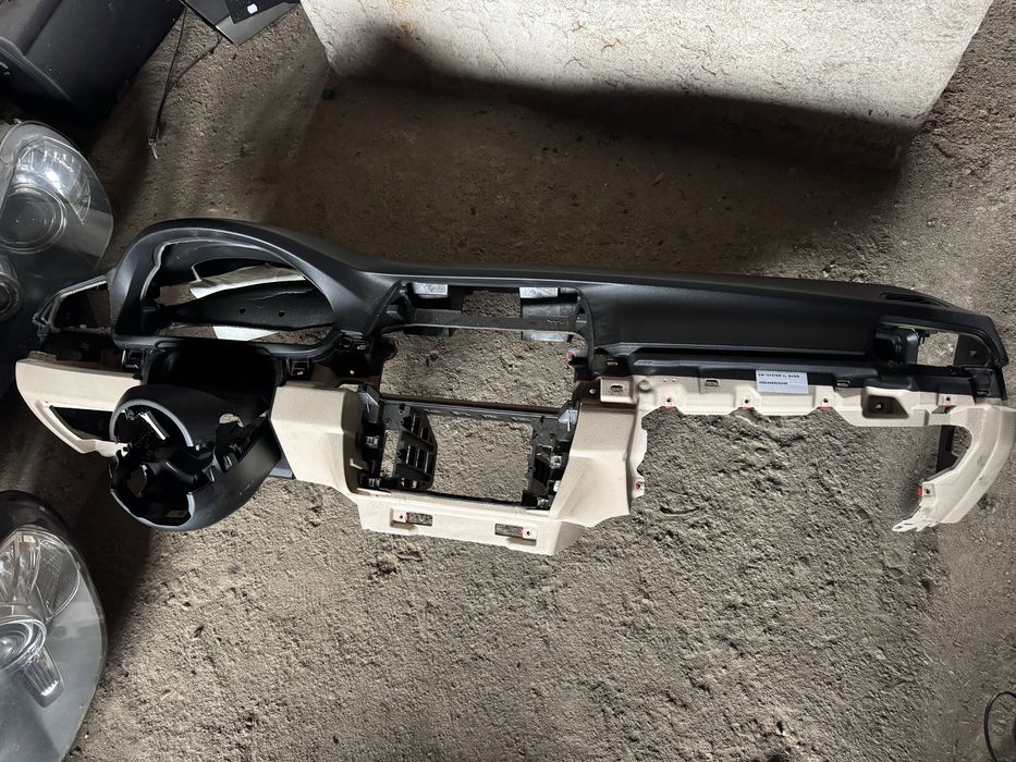 Арматурно табло бмв 5, ф10/11(armaturno tablo bmw 5, f10/11)