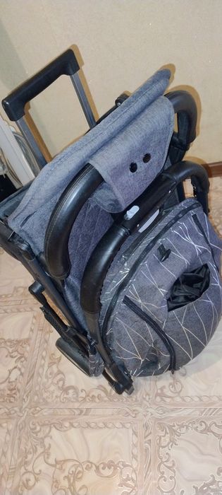 Продам коляску срочно