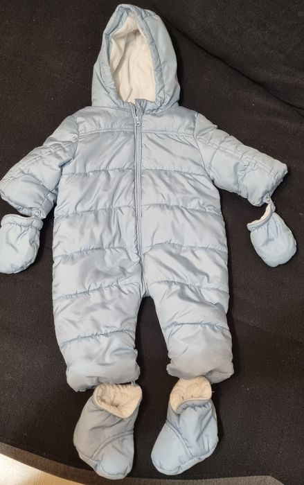 Combinezon bebe 6 luni