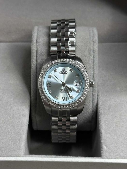 Ceas Vivienne Westood Camberwell watch albastru Cadran cu Pietre pretioase tip diamante