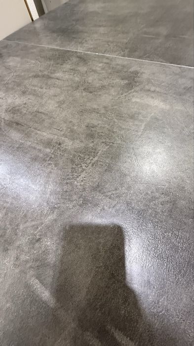 Продам кухонный стол