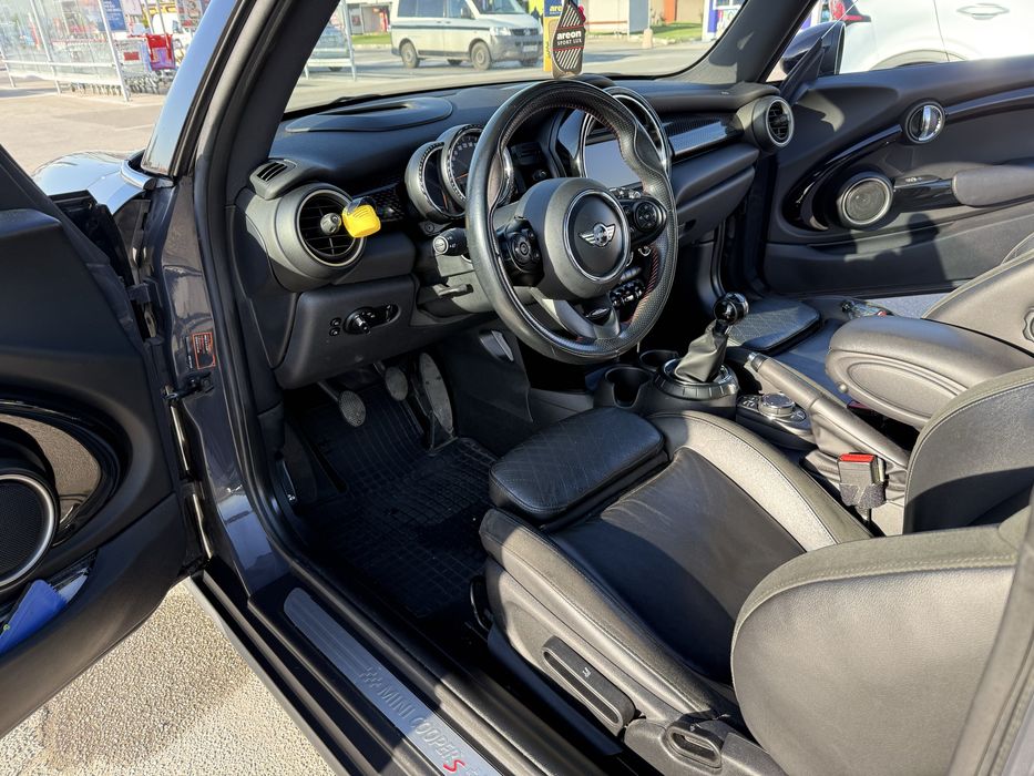 Vand Mini Cooper F56 SD 170CP