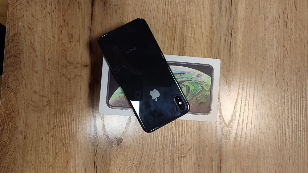 Iphone xs max 256gb karobka