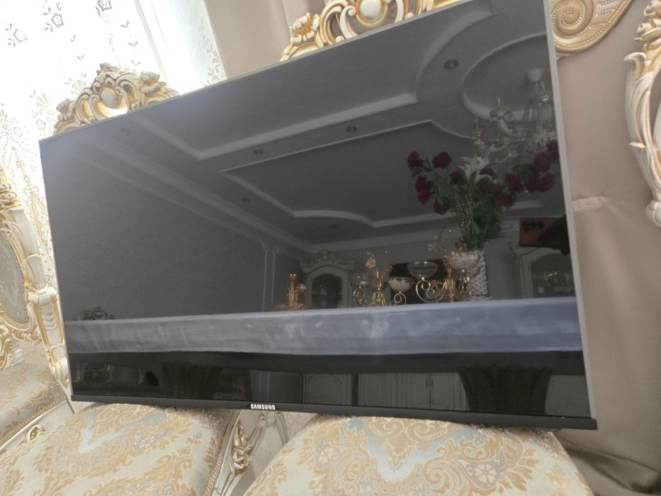 Телевизор Самсунг