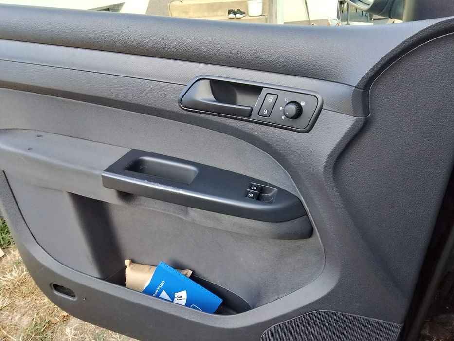 Vw CaddY 1.6 tdi пътническо