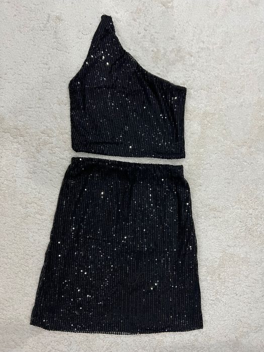 Комплект от две части